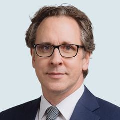 Dr. Juerg Steffen | Chief Executive Officer of Henley & Partners